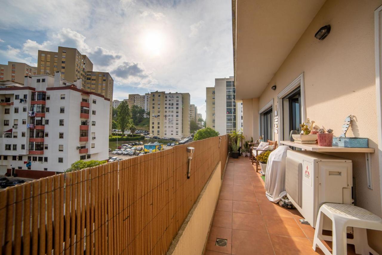 Lovely Apartment Near Airport And Nations Park, With Garage 로르스 외부 사진