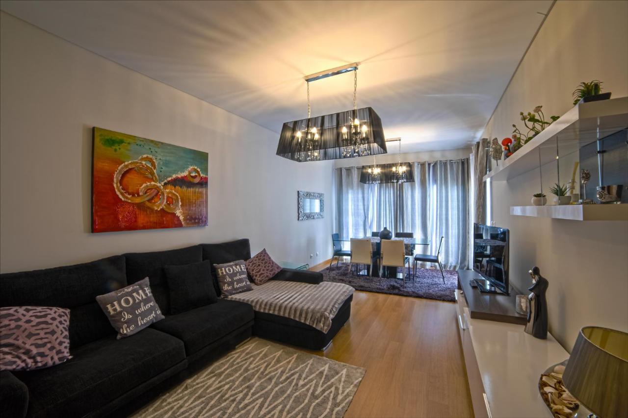 Lovely Apartment Near Airport And Nations Park, With Garage 로르스 외부 사진