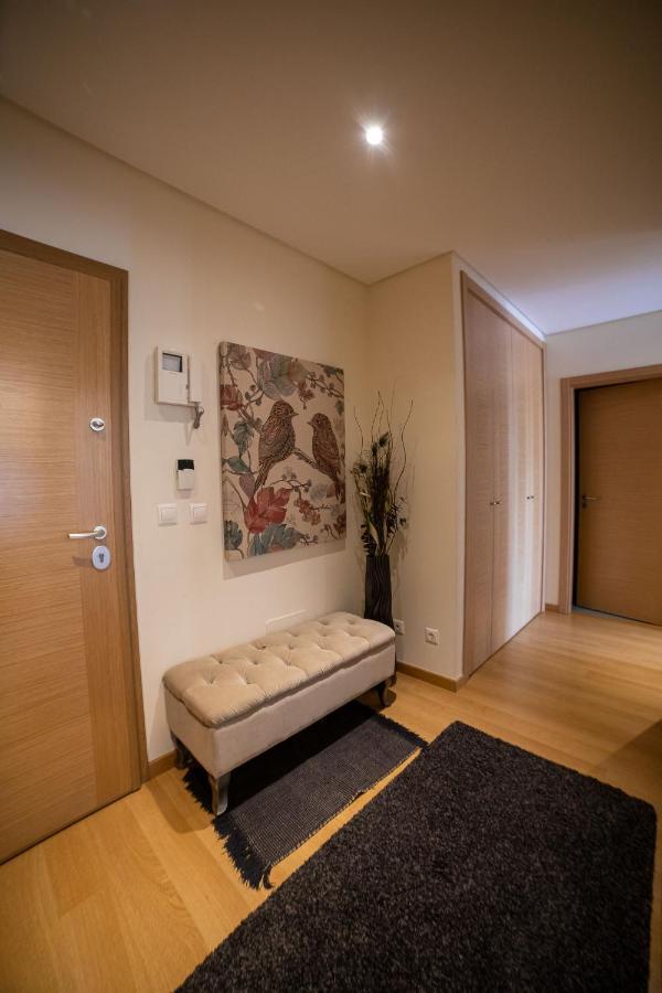 Lovely Apartment Near Airport And Nations Park, With Garage 로르스 외부 사진