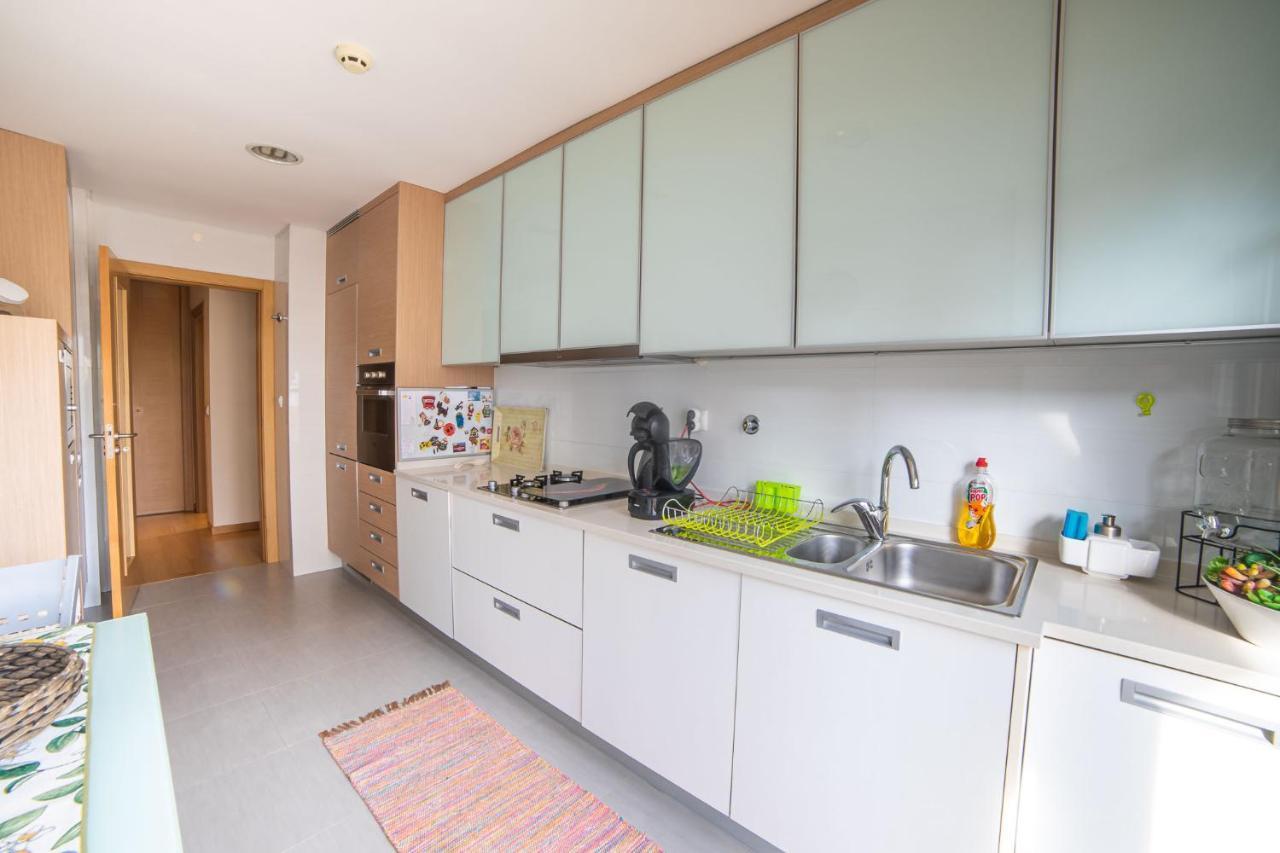 Lovely Apartment Near Airport And Nations Park, With Garage 로르스 외부 사진